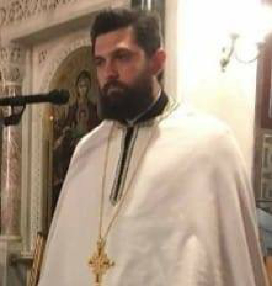 Την έβαζε να εξομολογηθεί και μετά τη βίαζε: Σοκάρουν οι αποκαλύψεις για τον βιαστή με τα ράσα