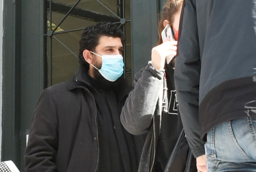 Την έβαζε να εξομολογηθεί και μετά τη βίαζε: Σοκάρουν οι αποκαλύψεις για τον βιαστή με τα ράσα