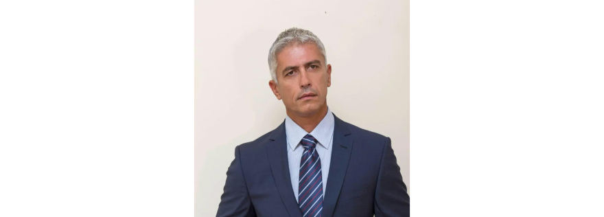 Αργυρούπολη: Μετέτρεψε παιδότοπο σε... μπουζουξίδικο με μουσική και καλλιτέχνες