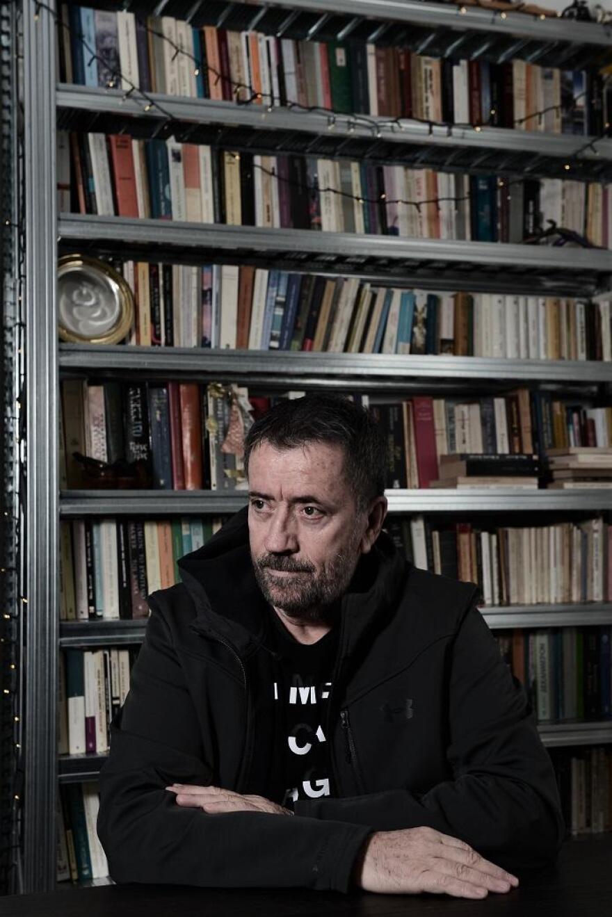 Ο Σπύρος Παπαδόπουλος μιλά για τα πάθη του: Οι μηχανές, η βάρκα, ο Ολυμπιακός και οι γυναίκες 