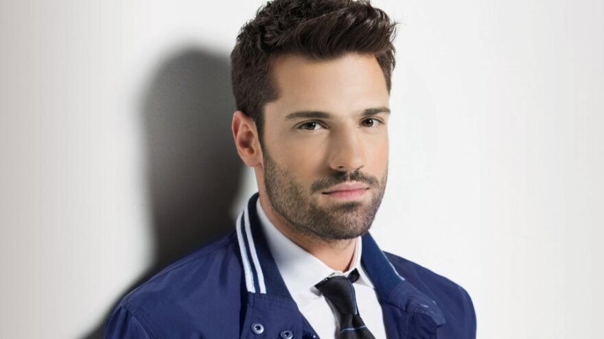 Αργυρός: «Πριν φύγω στην Ιταλία για να σπουδάσω Iατρική, με φώναξε η Βίσση να τραγουδήσω μαζί της»