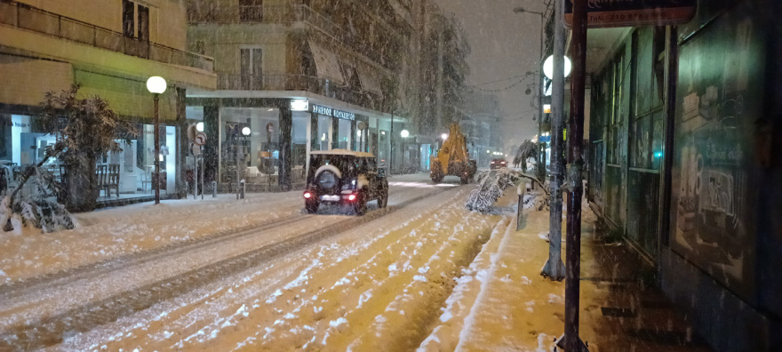 Κακοκαιρία Ελπίς: Μόνο με αλυσίδες την Τρίτη η κυκλοφορία στους δρόμους της Αθήνας - Δείτε πού υπάρχουν προβλήματα