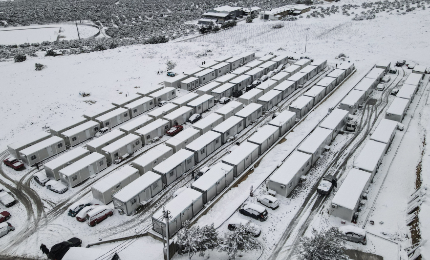 Κακοκαιρία-χιόνια: Αποκαταστάθηκε το πρόβλημα με τη θέρμανση των σεισμόπληκτων στο Αρκαλοχώρι