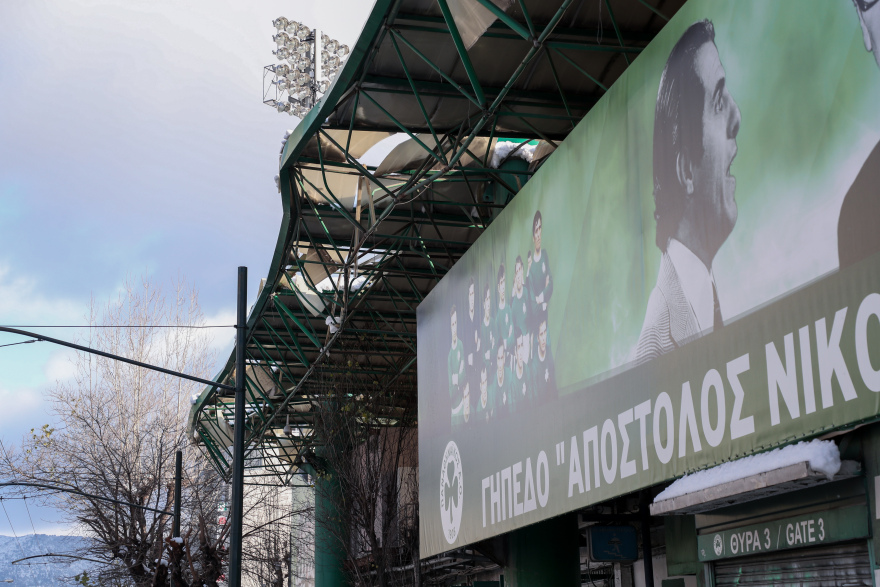 Χιόνια-Κακοκαιρία Ελπίς: Ζημιές στη Λεωφόρο, ανοικτό το ενδεχόμενο για αλλαγή έδρας στον αγώνα ΠΑΟ-Αστέρας