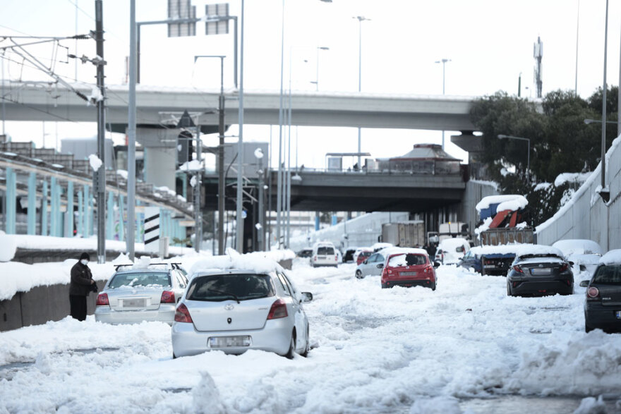 Αττική Οδός: Αποζημίωση 2.000 ευρώ σε κάθε όχημα που εγκλωβίστηκε - Το είχε ζητήσει ο πρωθυπουργός