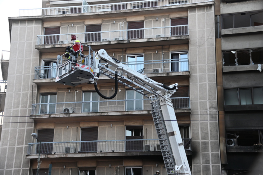 Ισχυρή έκρηξη σε κτίριο στη λεωφόρο Συγγρού - Ένας τραυματίας 