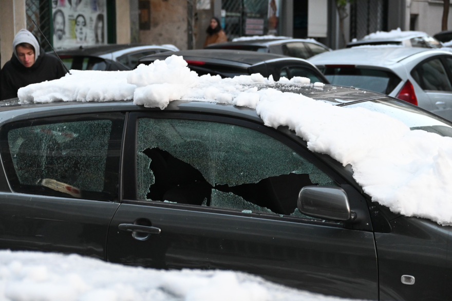 Ισχυρή έκρηξη σε κτίριο στη λεωφόρο Συγγρού - Ένας τραυματίας 