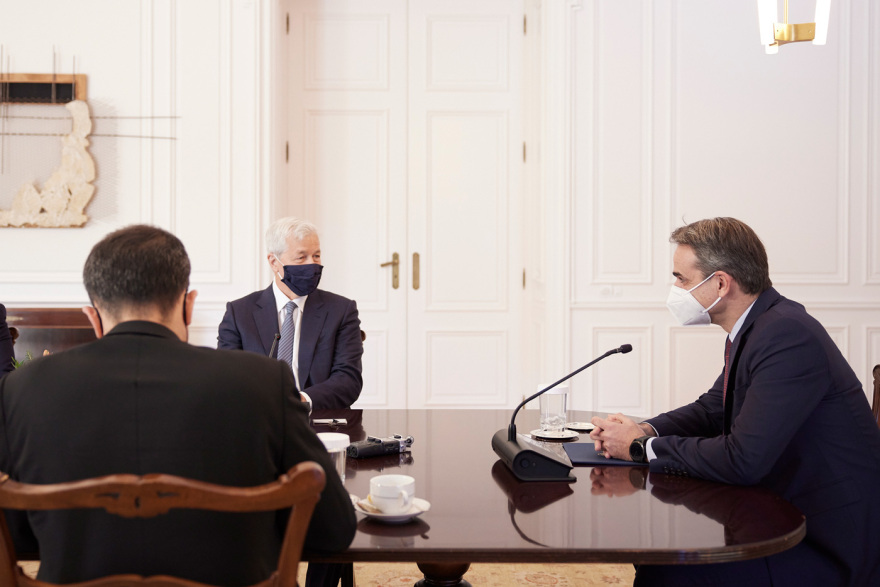 Μητσοτάκης: Συναντήθηκε με τον επικεφαλής της JP Morgan - «Ψήφος εμπιστοσύνης στη χώρα η επένδυση στη Viva Wallet»