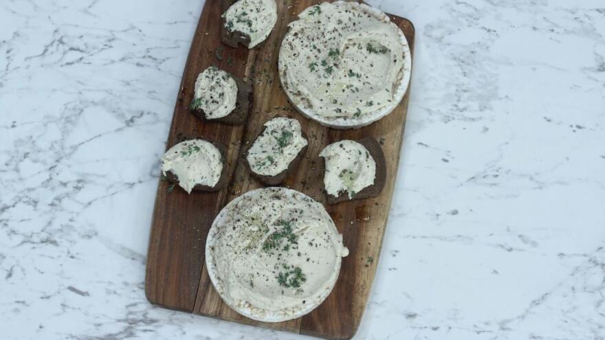 Άκης Πετρετζίκης: Συνταγές με χειμωνιάτικη εσάνς στο Kitchen Lab