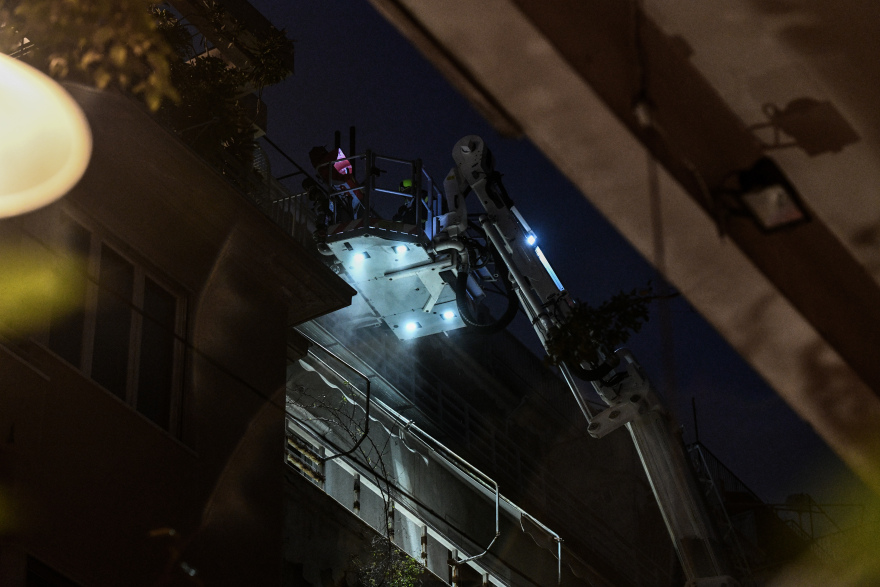 Νεκρή ηλικιωμένη από φωτιά σε διαμέρισμα στο Κολωνάκι