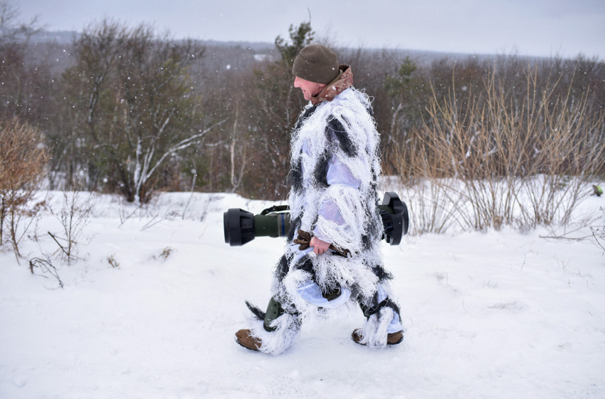 «Παιχνίδια πολέμου» ΗΠΑ και Ρωσίας στην Ουκρανία - Πόκερ στο διπλωματικό τραπέζι, στρατεύματα στα σύνορα