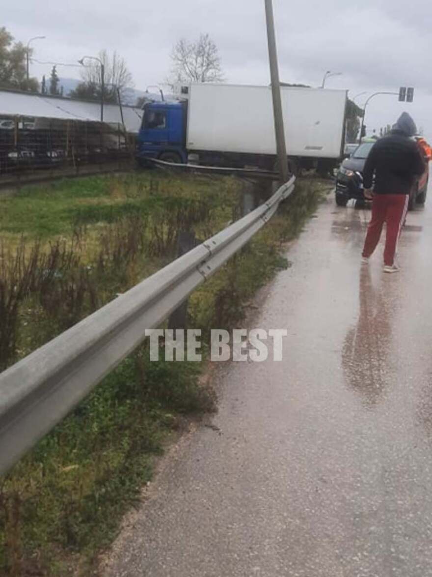Τραγωδία στην Αχαΐα, 17χρονη έχασε τη ζωή της σε τροχαίο, τραυματίστηκε η μητέρα της