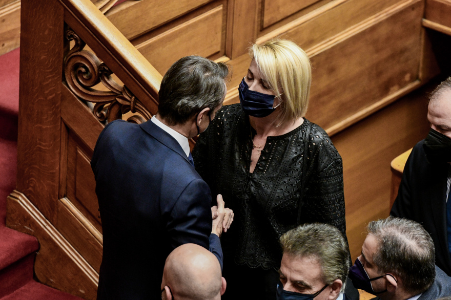 Τα συλλυπητήρια του Κυριάκου Μητσοτάκη στην Κατερίνα Μονογυιού στην Βουλή - Φωτογραφίες