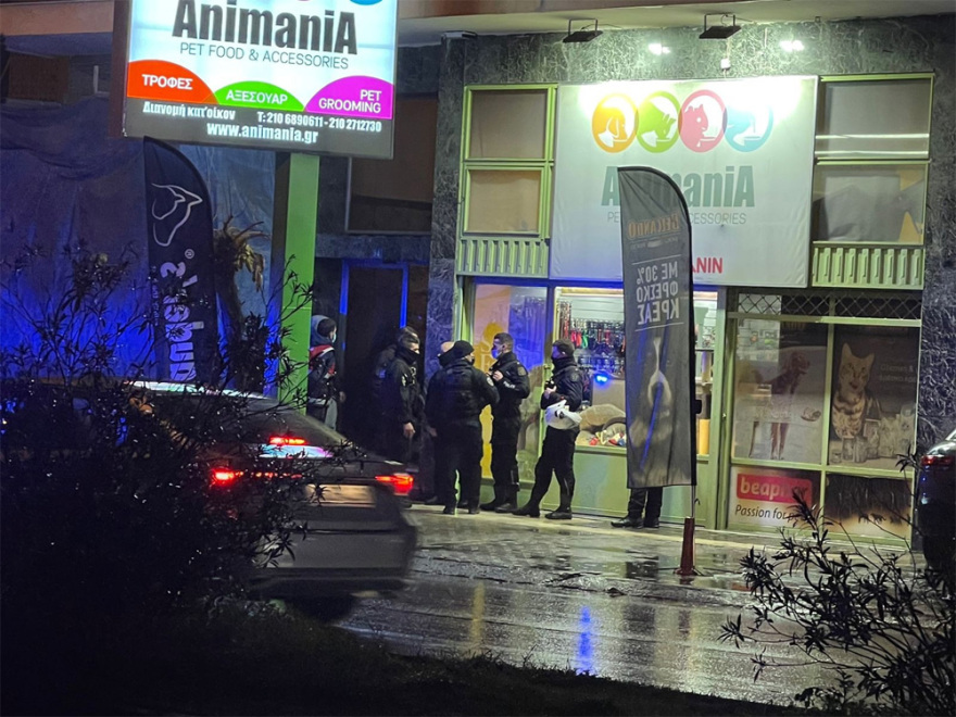 Νέα Ιωνία: Άφαντος ο διαρρήκτης που εισέβαλε χθες σε διαμέρισμα αστυνομικού - Δείτε βίντεο