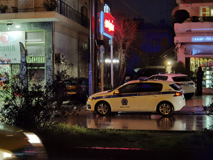 Νέα Ιωνία: Άφαντος ο διαρρήκτης που εισέβαλε χθες σε διαμέρισμα αστυνομικού - Δείτε βίντεο