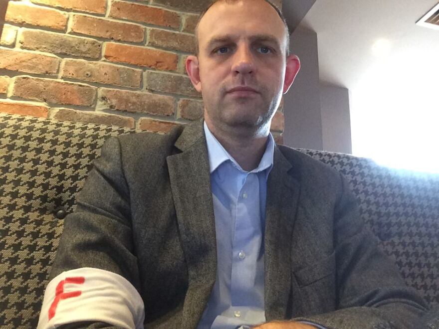  «Παπαρατσένκο»: Ο ιστορικός που δέχθηκε τα πυρά του Κουτσούμπα απέκτησε 3.000 Έλληνες followers σε λίγες ώρες