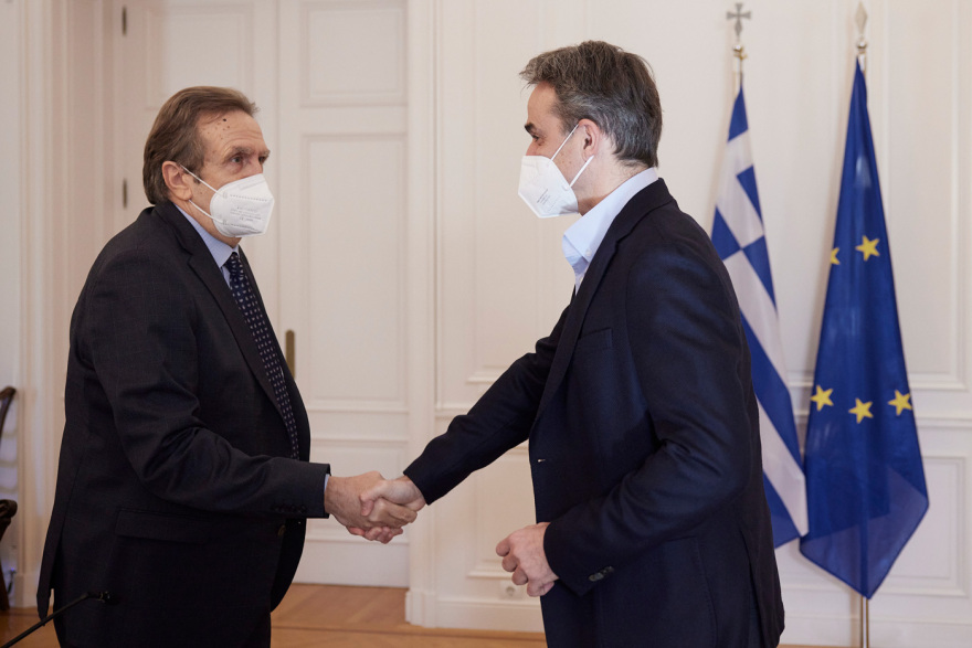 Μητσοτάκης προς τον εμπορικό κόσμο: Αξιοποιείστε τα χρηματοδοτικά εργαλεία του κράτους