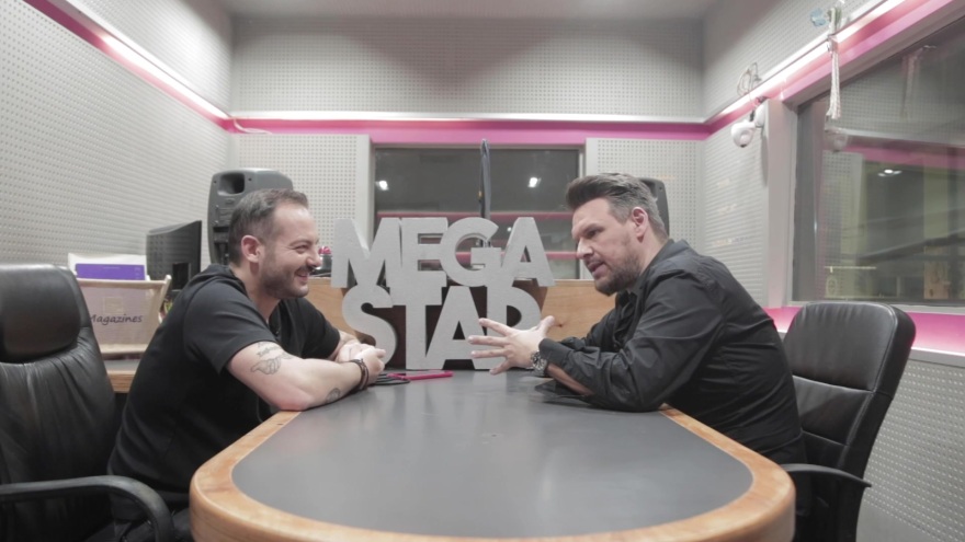 Το «Mega Star» συναντά τον Πάνο Κιάμο και τη Demy