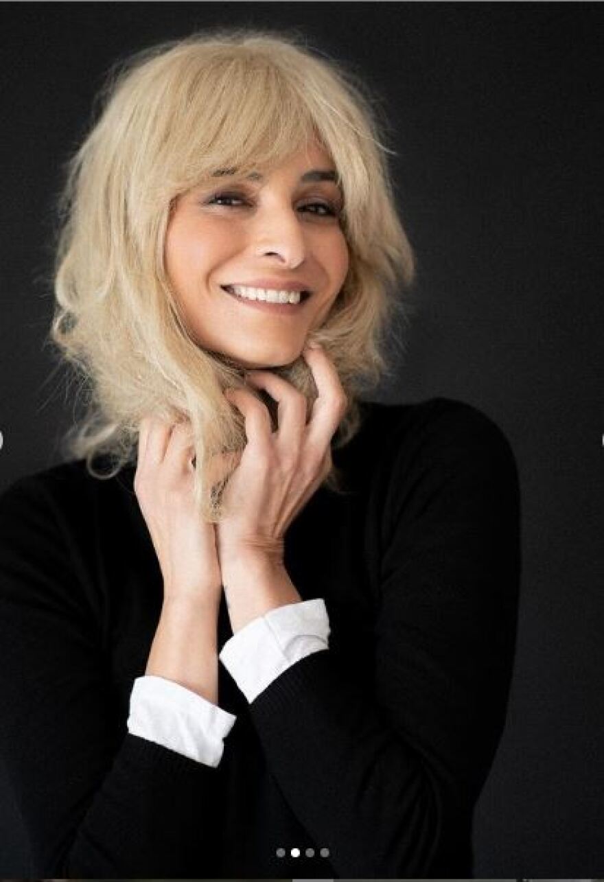 Αντιγόνη Κουλουλάκου: Γιατί έγινε «ξανθιά»;