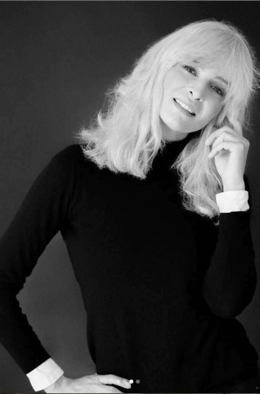 Αντιγόνη Κουλουλάκου: Γιατί έγινε «ξανθιά»;