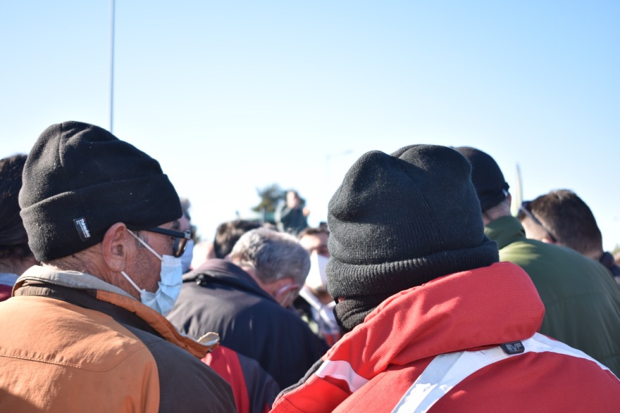 Λάρισα: Θα στήσουμε μπλόκο που θα βάλει φωτιά σε όλη την Ελλάδα, λένε οι αγρότες στη Νίκαια - Συγκεντρώθηκαν περί τα 300 τρακτέρ 