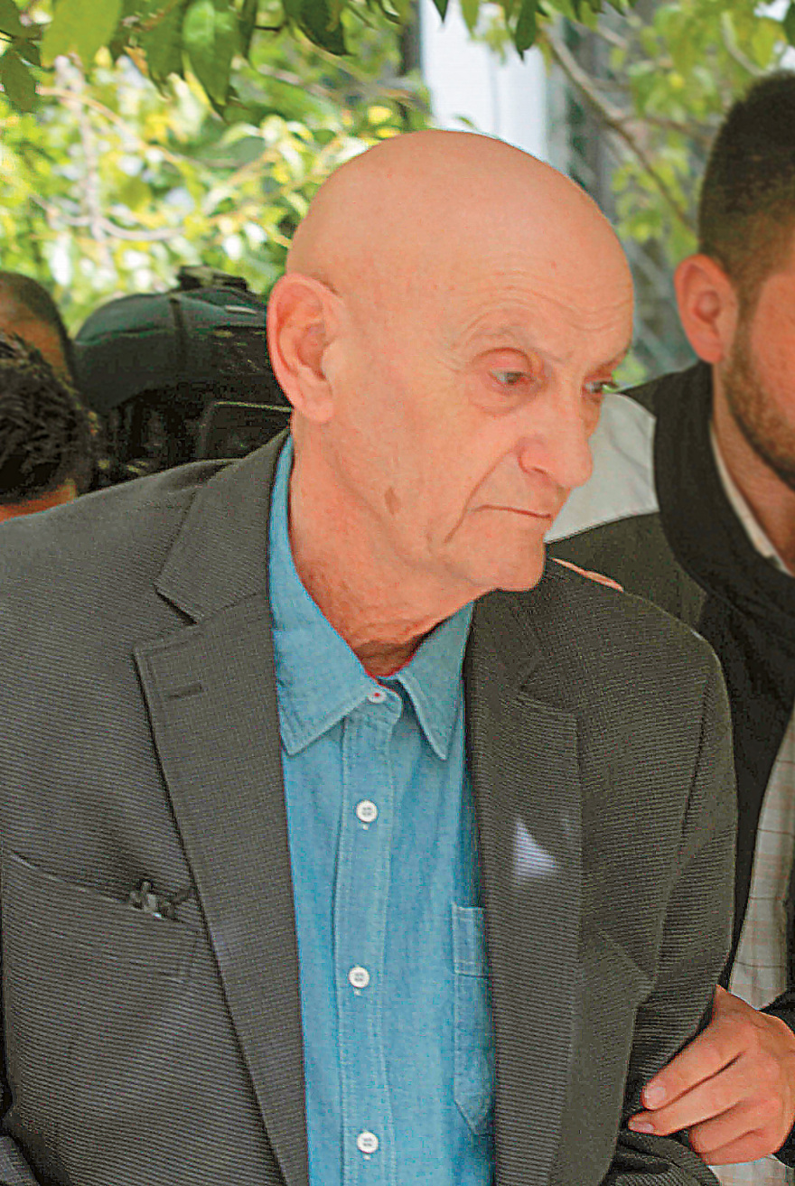 Μυστήριο με τη διαθήκη του Άκη - Διεκόπη για 25 Φεβρουαρίου η δίκη