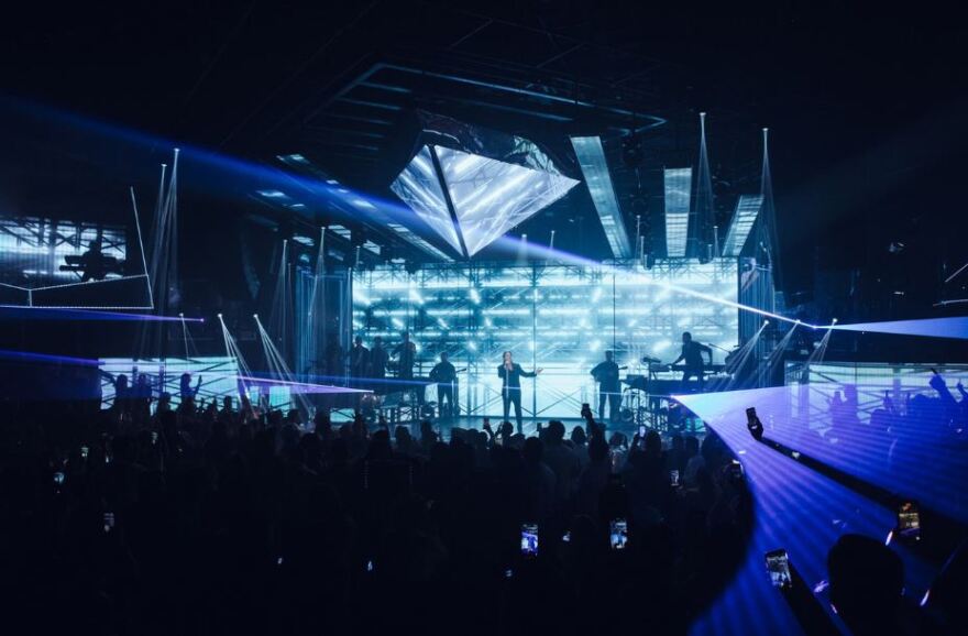 Ο Νίκος Οικονομόπουλος επιστρέφει στο FANTASIA