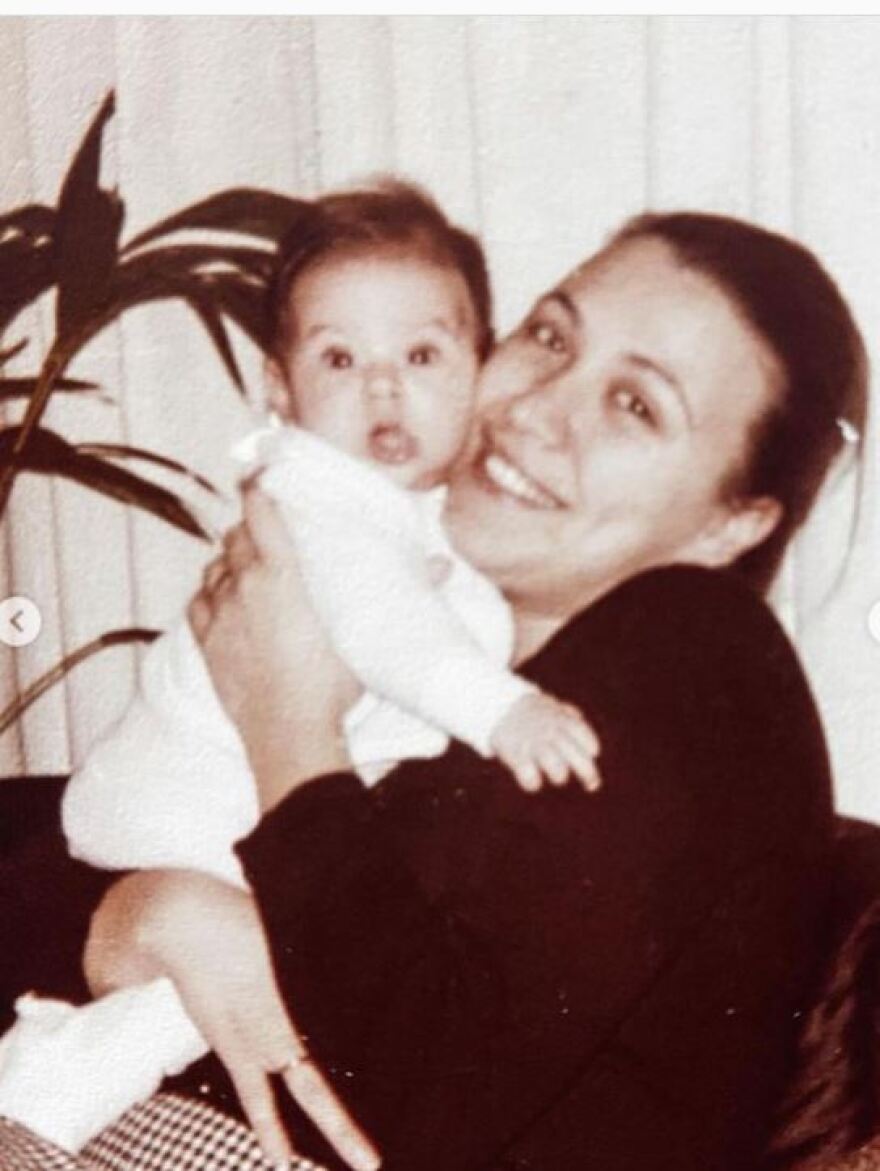 Σίσσυ Χρηστίδου: Το πένθος για τη μητέρα της, η απουσία από την εκπομπή, το μήνυμα του Μαραντίνη