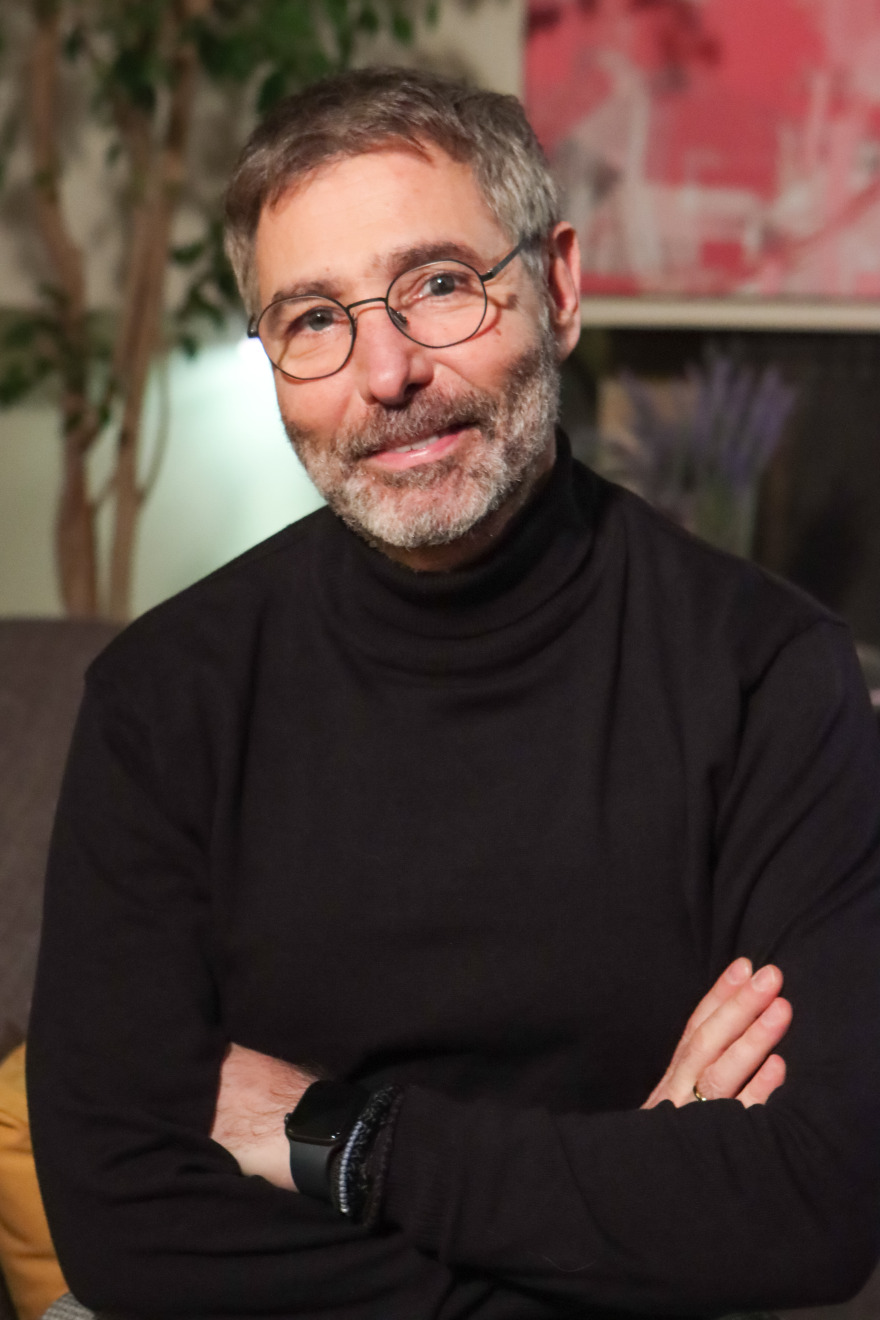 «Τα Νεοκλασικά»: Η θεατρική μας παράδοση ζωντανεύει στον Alpha