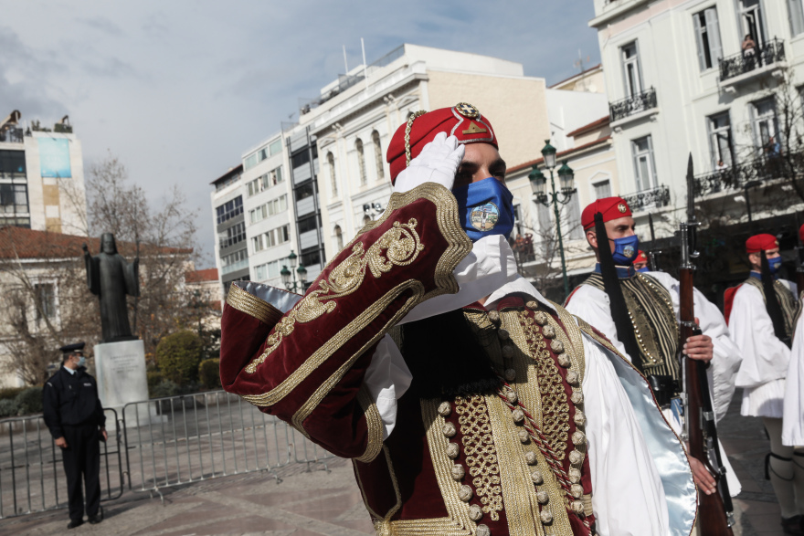 Το τελευταίο αντίο στον πρώην Πρόεδρο της Δημοκρατίας Χρήστο Σαρτζετάκη