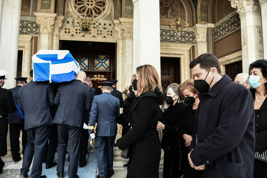 Το τελευταίο αντίο στον πρώην Πρόεδρο της Δημοκρατίας Χρήστο Σαρτζετάκη