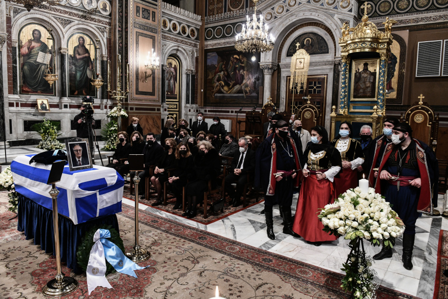 Το τελευταίο αντίο στον πρώην Πρόεδρο της Δημοκρατίας Χρήστο Σαρτζετάκη