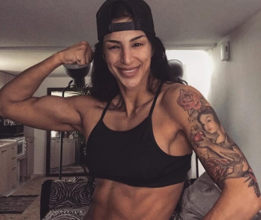 Survivor: Δείτε πώς ήταν η Αθηνά Ευμορφιάδη πριν τις πλαστικές