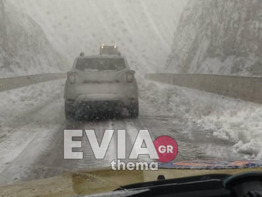 Καιρός: Σε εξέλιξη η κακοκαιρία «εξπρές» - Ποιες περιοχές επηρεάζει και πότε υποχωρεί