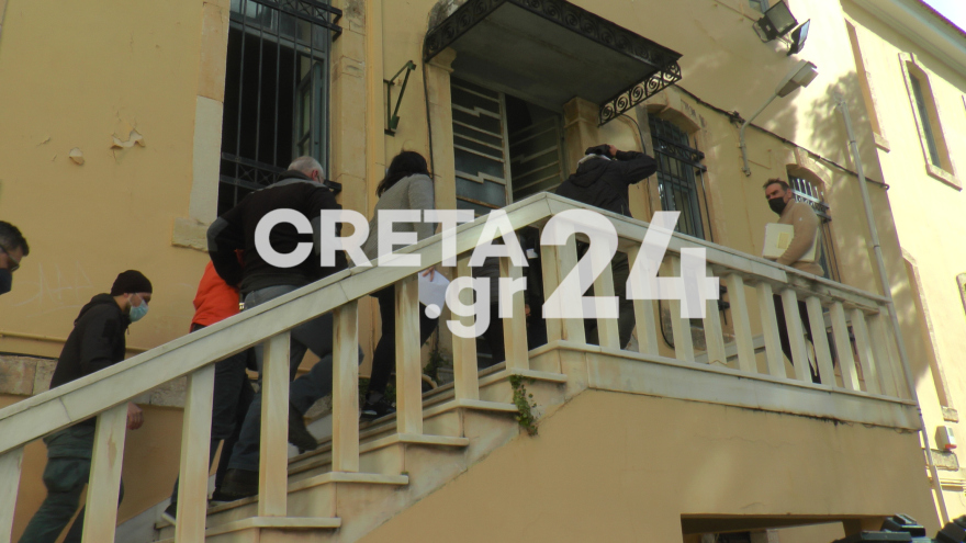 «Ελάχιστη ως ανύπαρκτη τροφή, σπάνια τους έπλεναν και τους καθάριζαν» - Τι αναφέρει η δικογραφία για το γηροκομείο στα Χανιά