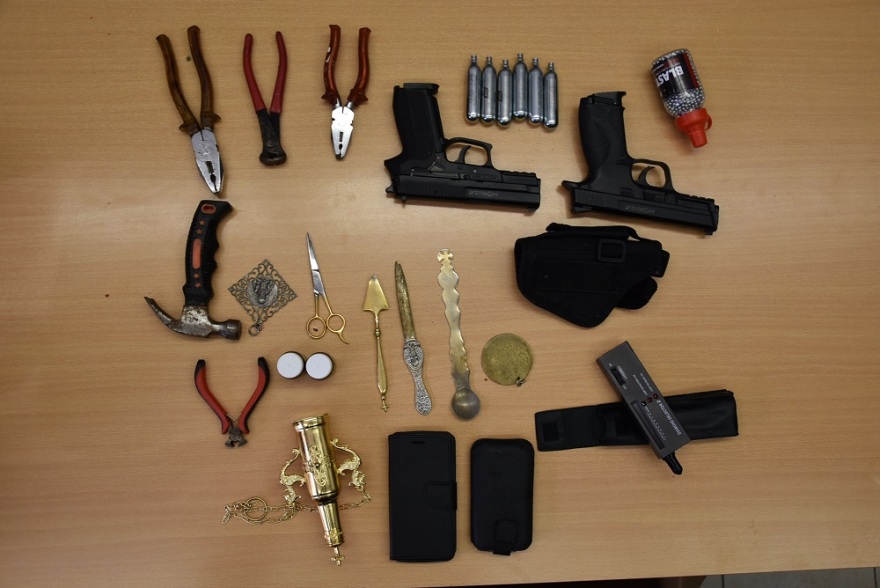 Πάτρα: Ο ιερόσυλος που «ξάφριζε» εκκλησίες είχε και γυναίκα συνεργό