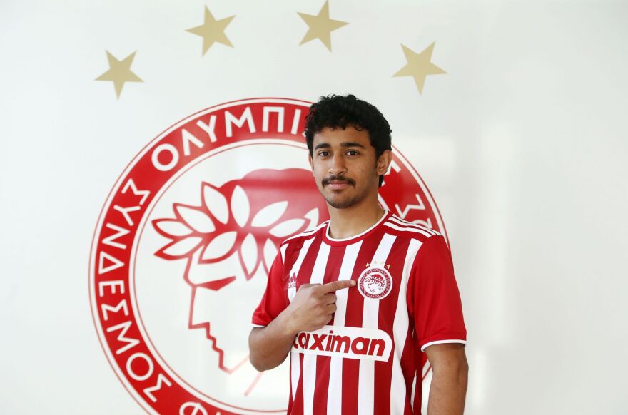 Στον Ολυμπιακό οι Αλκαχτάνι, Αλμασάρι και Κλίτσα -Δείτε φωτογραφίες