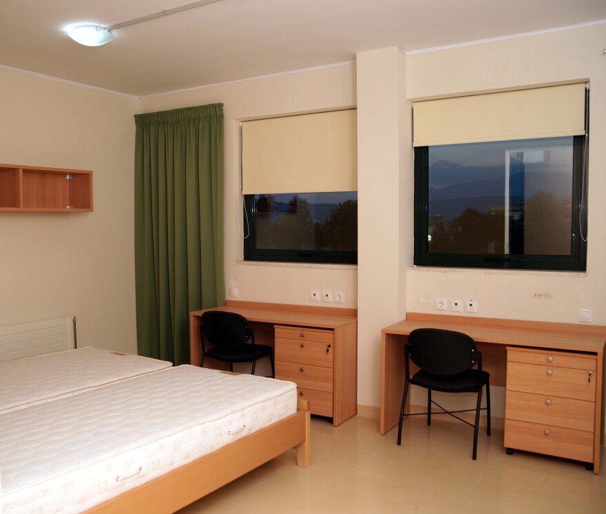 Φοιτητές «με τα κλειδιά στο χέρι» και ενιαίο Πλαίσιο Κριτηρίων για τις εστίες σε όλη τη χώρα 