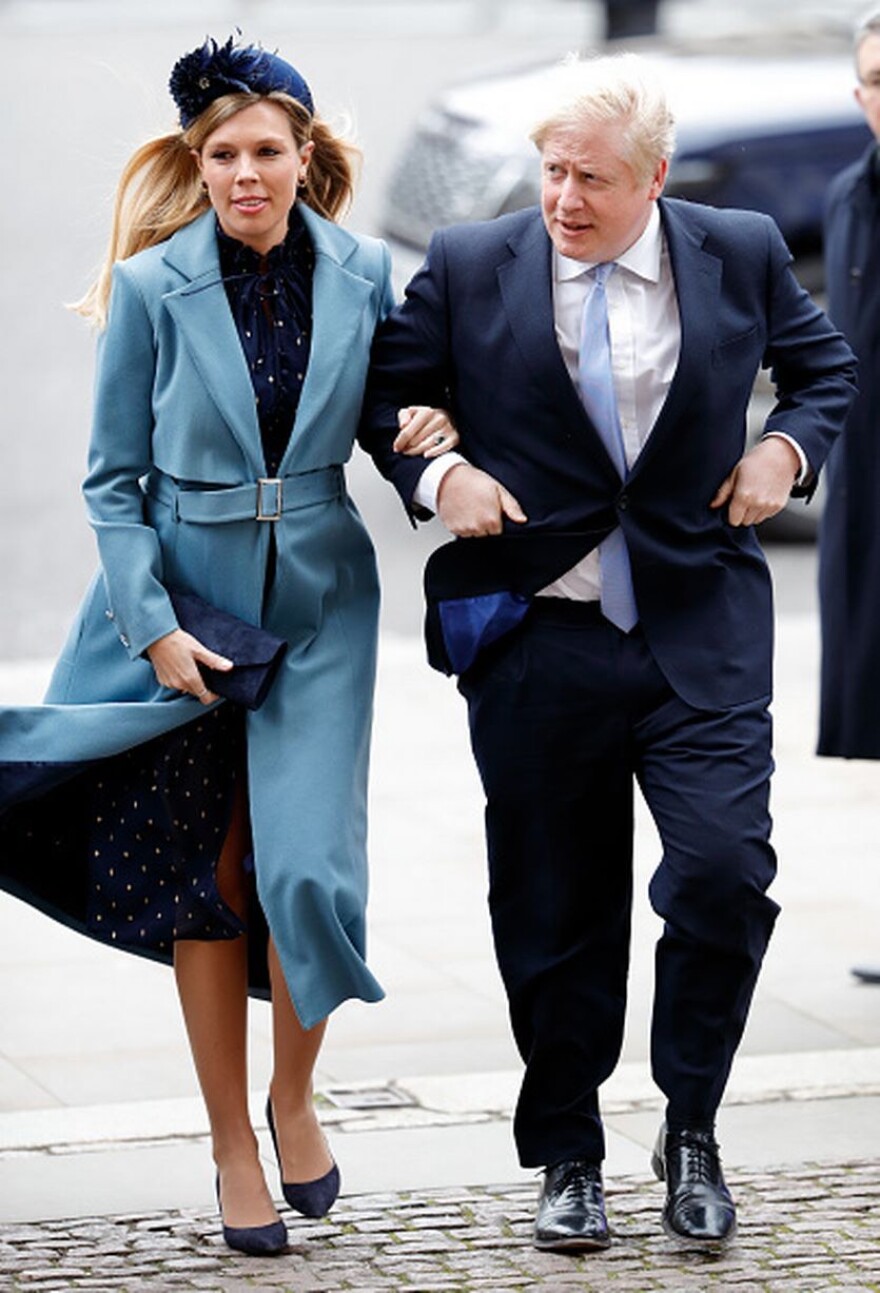 Η μοιραία Κάρι Τζόνσον και η αυλή της: Όλα τα άπλυτα της «Λαίδη Μπόρις» στη φόρα