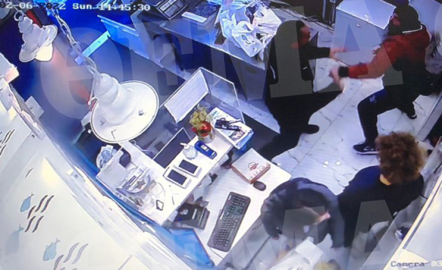 Βούλα: Ντελιβεράδες μαχαιρώθηκαν για μία παραγγελία