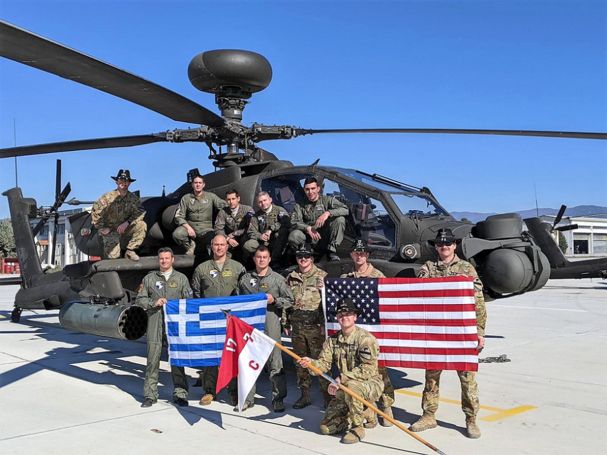  Μεγάλη άσκηση ελληνικών και αμερικανικών επιθετικών ελικοπτέρων στο πεδίο βολής «Κρανέας» - Δείτε βίντεο