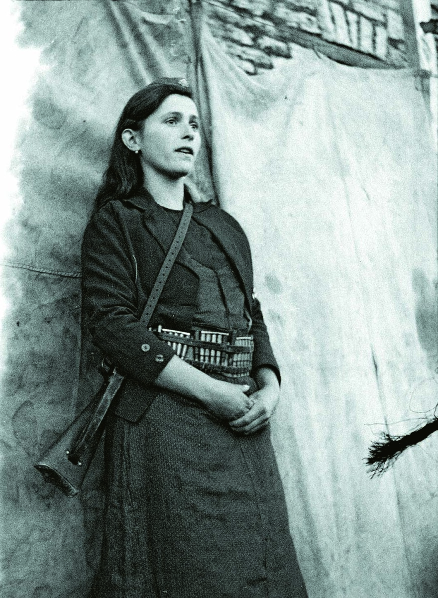 Διονύσης Χαριτόπουλος: Οι άγνωστες ιστορίες για τον Άρη Βελουχιώτη και τους αντάρτες του