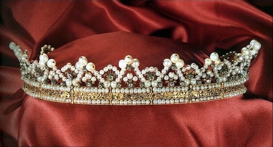 Ιταλία: Στα δικαστήρια για το... στέμμα και τα 300 εκατ. ευρώ της «κληρονομιάς» τους οι απόγονοι του βασιλιά