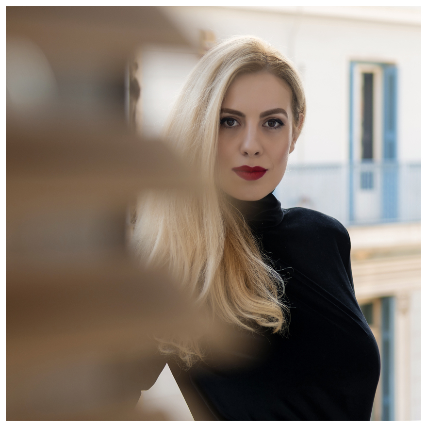  Η Ζαχαρούλα Κληματσάκη κάνει την πρώτη της εμφάνιση για την καινούρια χρονιά στο Μπαράκι της Διδότου