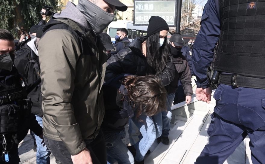 Κρεμάστηκε με σεντόνι από το σίδερο του κρεβατιού του ο δολοφόνος του 7χρονου Ανδρέα