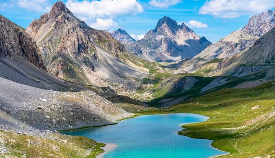 Ετοιμάζουμε βαλίτσες: Αυτοί είναι οι πιο hot προορισμοί για το 2022 στη Γαλλία