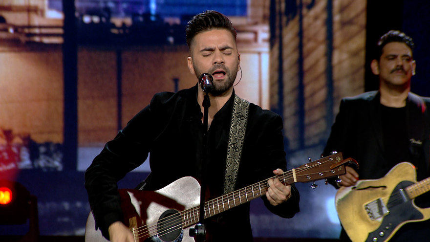 Το «Σπίτι με το MEGA» υποδέχεται τον Κώστα Μακεδόνα