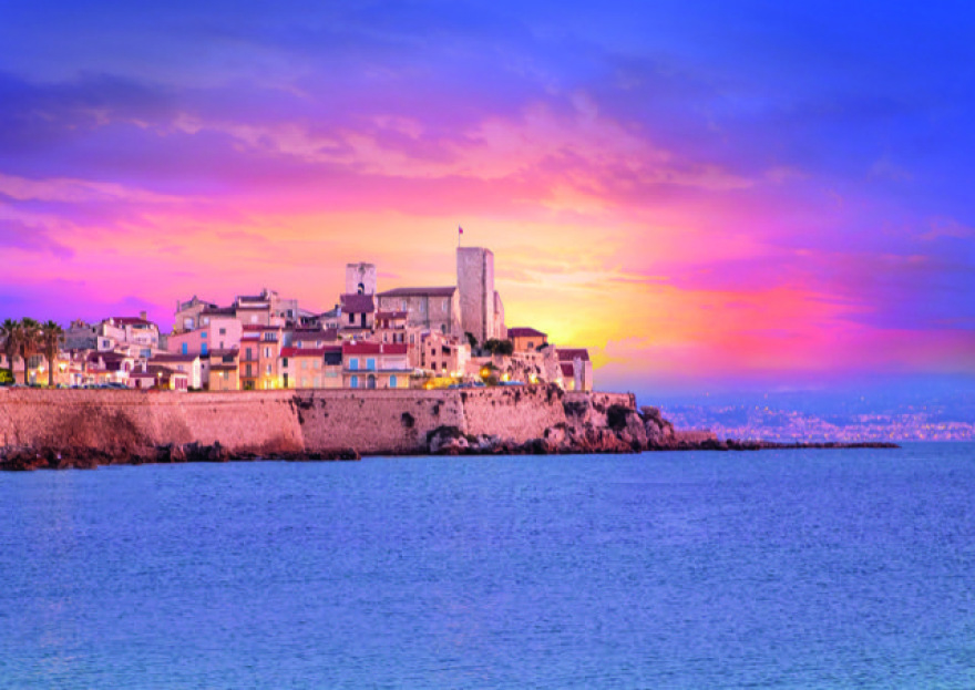 Ετοιμάζουμε βαλίτσες: Αυτοί είναι οι πιο hot προορισμοί για το 2022 στη Γαλλία