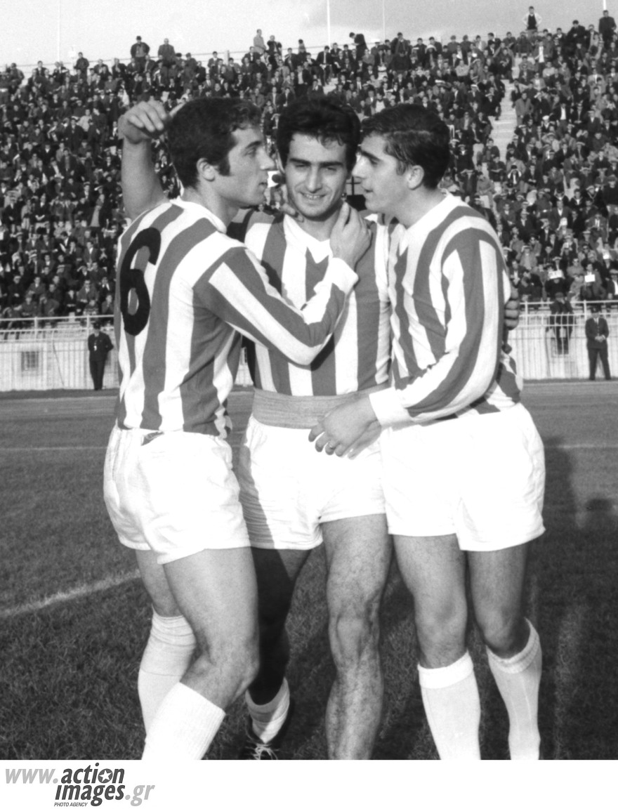 Βασίλης Μποτίνος: Μια ενδεκάδα ιστορίες για τον θρύλο του Ολυμπιακού