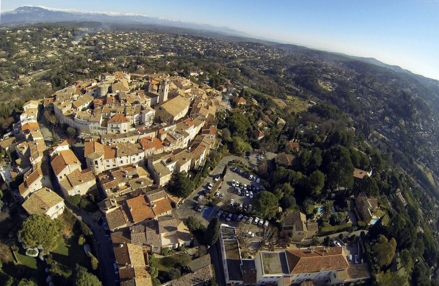 Ετοιμάζουμε βαλίτσες: Αυτοί είναι οι πιο hot προορισμοί για το 2022 στη Γαλλία